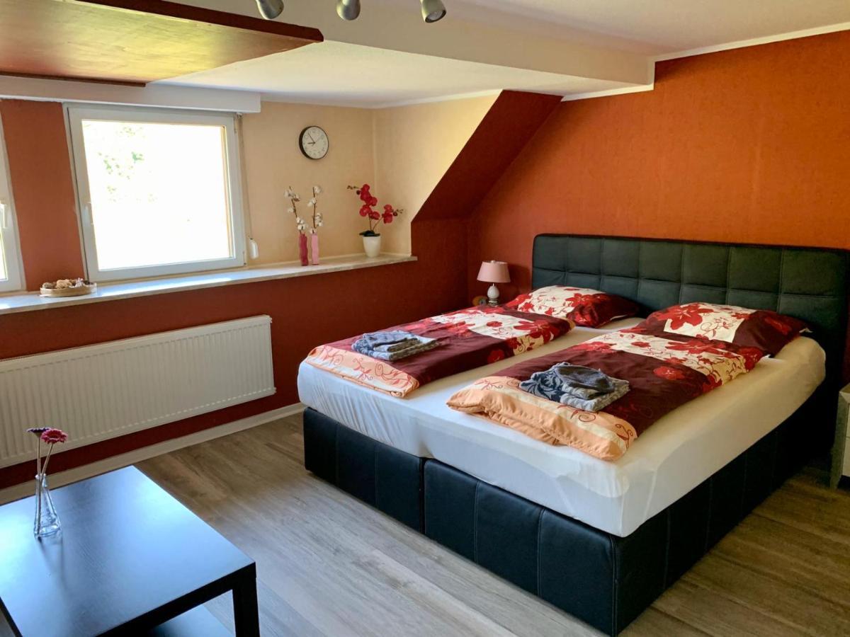 Gaestehaus Mona Lisa Bed & Breakfast *
